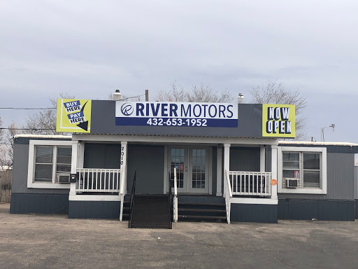 River Motors - Visual