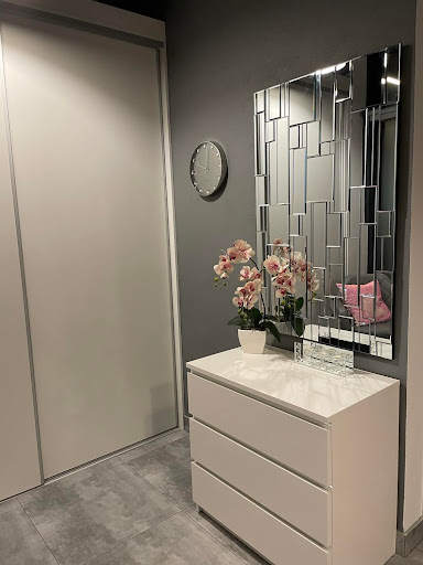 PINK SALON Agata Grabowska