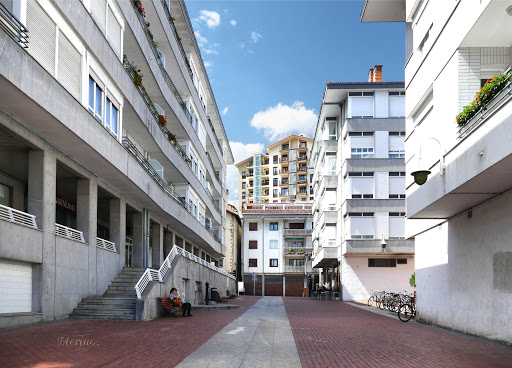 Alto Orio 2 Gallery - Spain