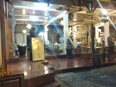 Photos of Watering Hole Restaurant