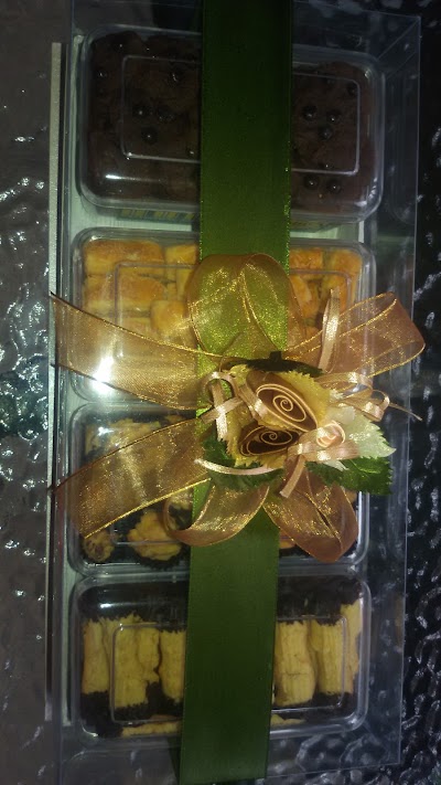 Photos of Palm Snack and Cookies