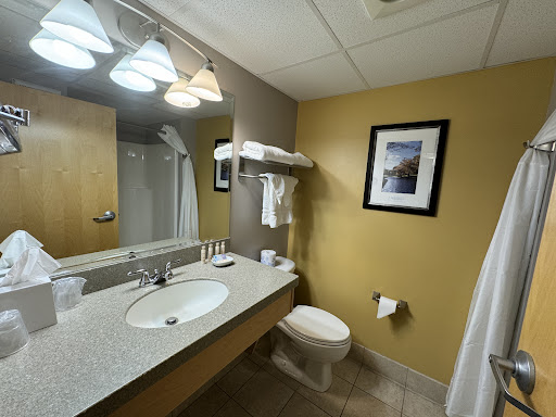 Wylie Center and Tupper Manor at Endicott College - Thumbnail
