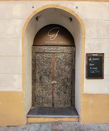 Photo n°105 de Les Garçons à Villefranche-sur-Mer (Bar)