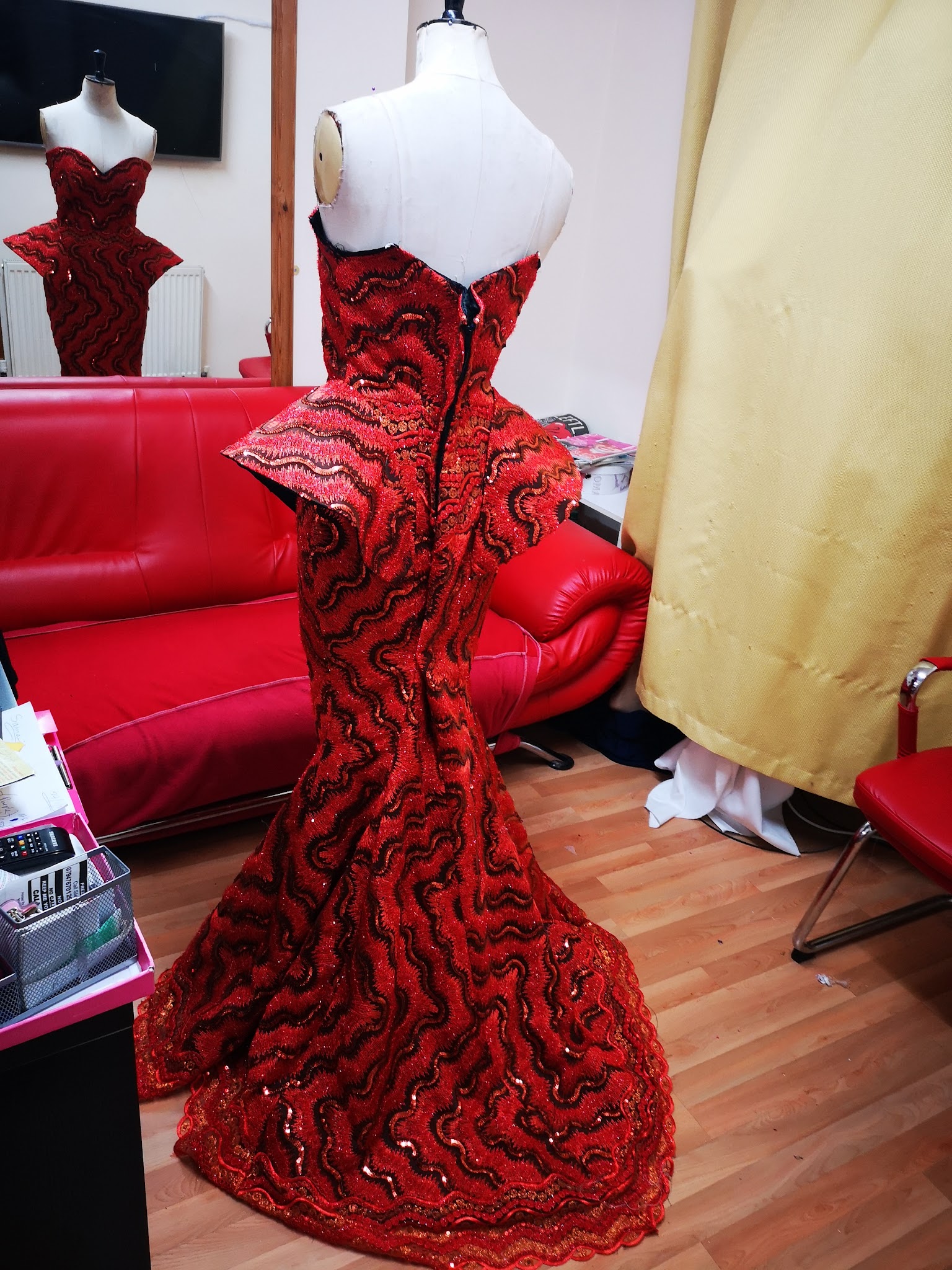 21st Century Fashion (Symbolic Bride) - Bridal Fashion - photo 1