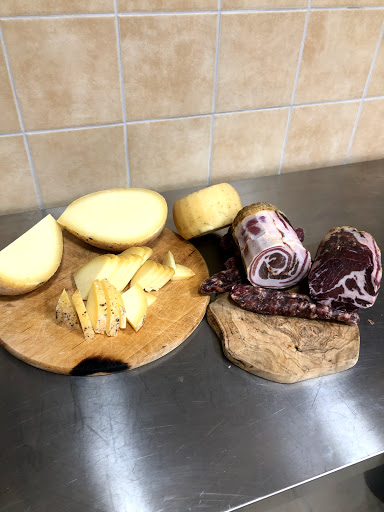 Bisteccando - Visual