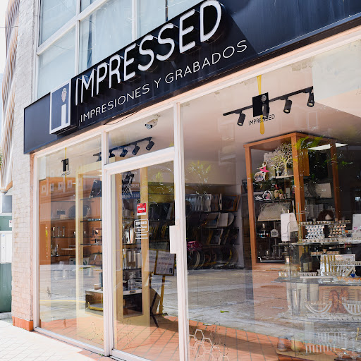 Impressed | Impresiones y Grabados