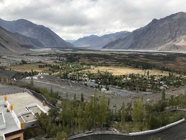 Viajar a https://lh3.googleusercontent.com/p/AF1QipPfLMJon1U6std_ZAMynzbwtET52wEY1Eer0SI2=s1600-w600