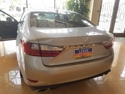 Photos of Lexus Santa Monica