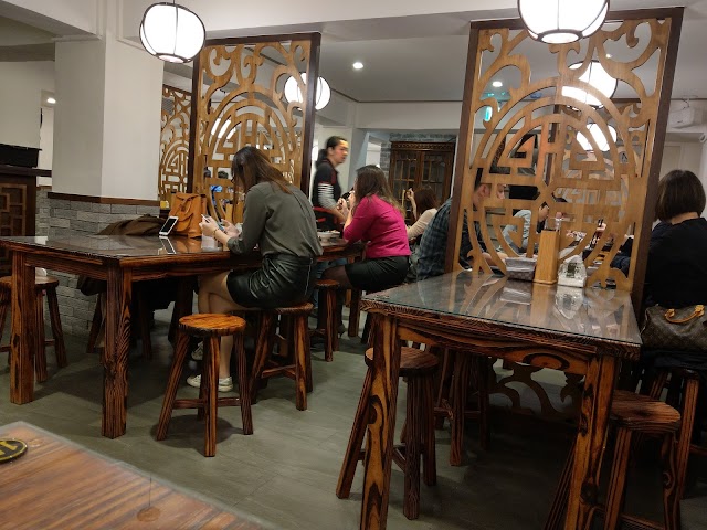 雲鼎阿二麻辣食堂 大安店