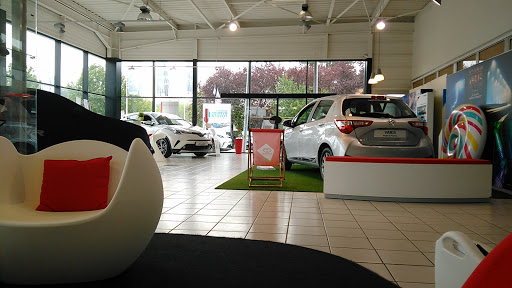Toyota - Toys Motors - Pont-Audemer