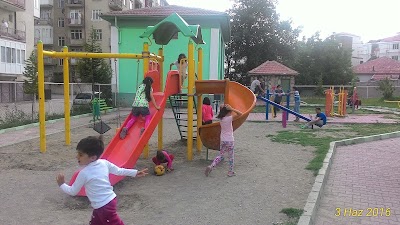 Photos of Hikmet S&uuml;rer Parkı