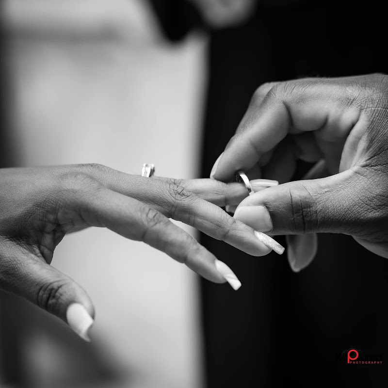 Kaptured Photography portfolio — Photographer sample 3