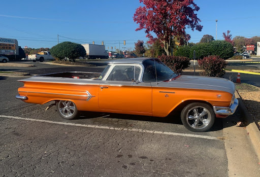 Zoom Classic Cars, LLC - Thumbnail