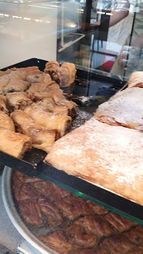 Farina Casa Bakery - Κουντουριώτου