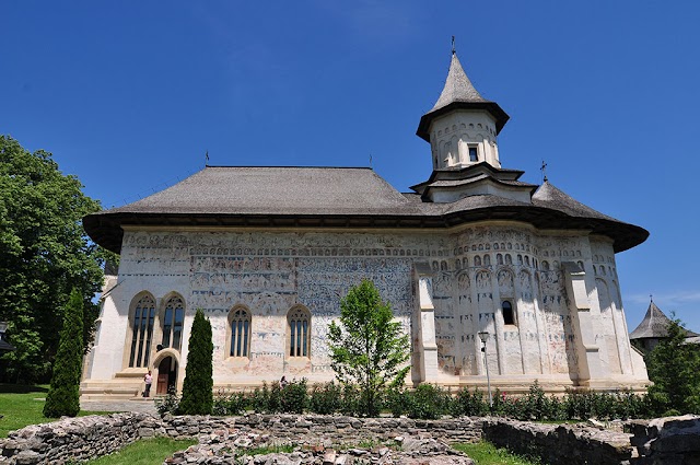 Place around image