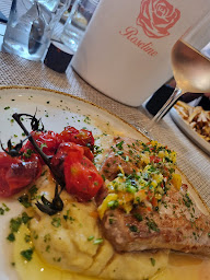 Photo n°33 de Les Copains Restaurant-Traiteur à Fontaines-sur-Saône (Restaurant)