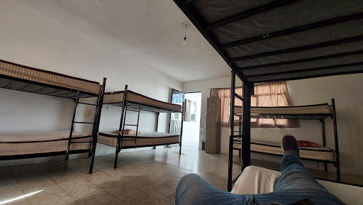 Cielo Rojo Hostel - Thumbnail