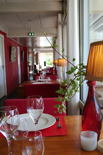 Merlin (restaurant, repas groupe, Terrasse Snack vente à emporter, camping, pédalos & canoés) - Thumbnail