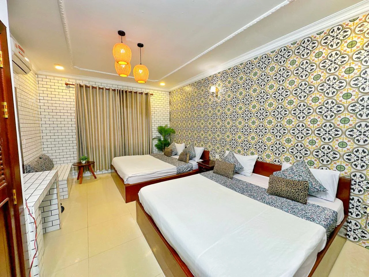 Thavy Hotel