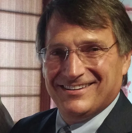 Dr. Clyde H Fasick Juliá / Laser Dental Center