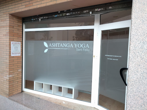 https://ashtangayogasf.es/ - Visual