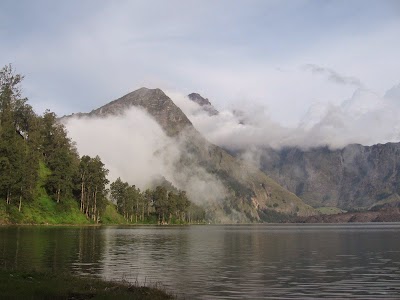 Photos of AZMI TREKKER-Mount Rinjani Trekking Package &ndash; Tour Guide Organizer