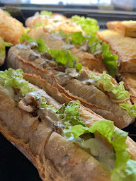 Photo n°15 de Maison Lerivrain à La Rivière-Saint-Sauveur (Pâtisserie)