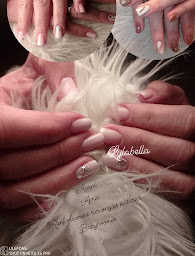 Photo n°12 de Lylabella esthéticienne, prothésiste ongulaire,extension de cils et bronzage sans UV à domicile à camon à Camon (Esthéticien)