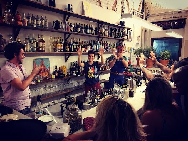 Quartinho Bar