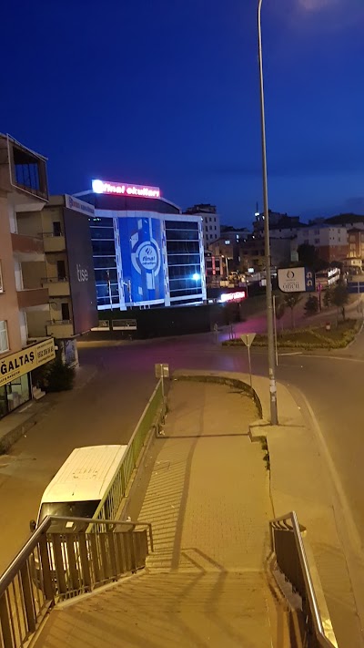 Final School Çekmeköy