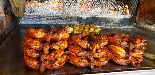 Pollos ala leña el ranchero - Thumbnail
