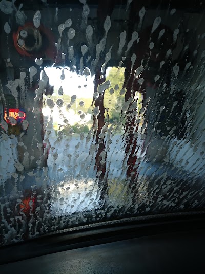 Splash & Dash Touchless Car Wash