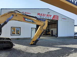 Photo n°3 de MAXI BTP à Tôtes (Fournisseur d'engins de chantier)