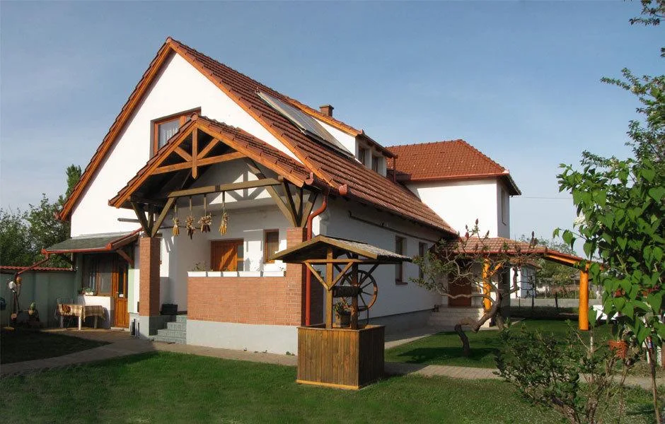 Ádám és Éva Vendégház