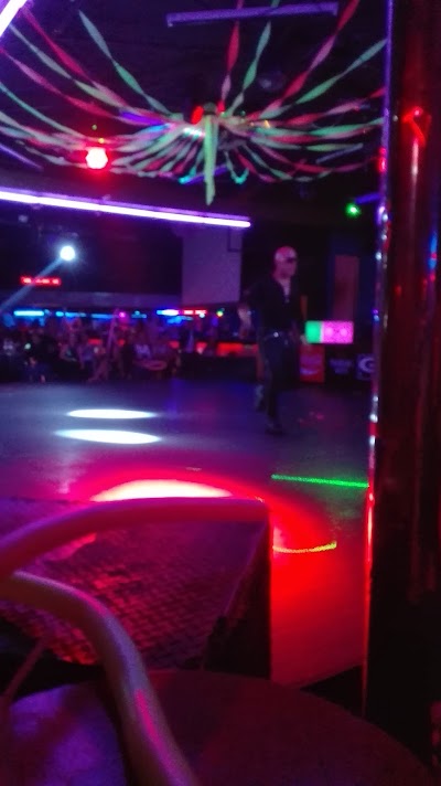 Photos of Grammy Discotheque