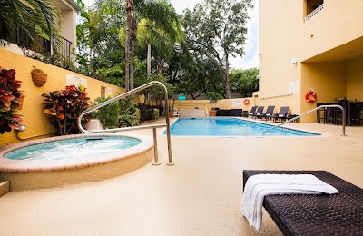 Photos of Hampton Inn by Hilton Miami-Coconut Grove/Coral Gables