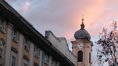 Photos of Főpolg&aacute;rmesteri Hivatal Ad&oacute; Főoszt&aacute;ly &Uuml;gyf&eacute;lszolg&aacute;lati Iroda