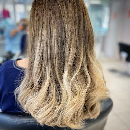 Photo n°7 de Alisio Coiffure à Villeurbanne (Salon de coiffure)