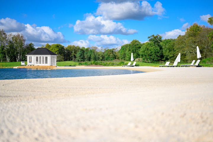 Les Bordes Estate by null