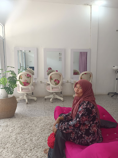 Ukhti Beauty Studio