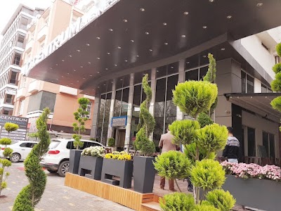 Centrum Business Hotel