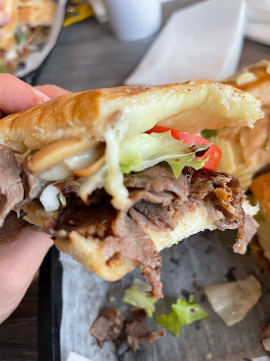 Cavoni's Pizza - Thumbnail