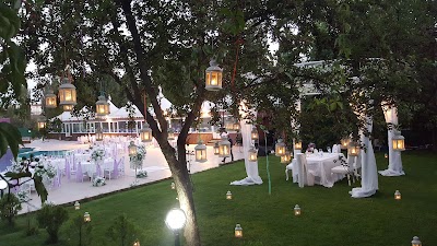 Photos of Aqua Apple Garden