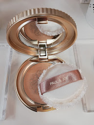 Photo n°17 de Institut Délice Des Sens. Phytomer-Vie Collection -Lumière Pulsée Ariane Expert-Bachca-Paul&Joe-Yumi Lashes-Harcourt à Pacé (Institut de beauté)