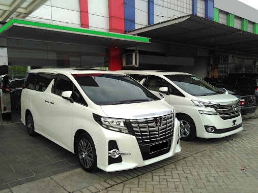 Sentra Jakarta Rent Car, Author: Purnomo Joyo