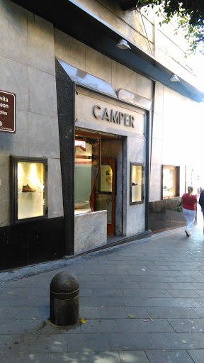 Camper Chiaia Napoli - Thumbnail