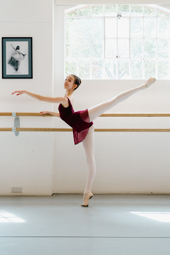 Young Dancers Academy - Dance school
