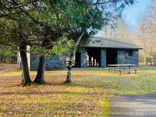 Oldenburg Point Shelter