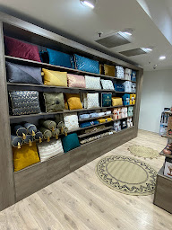 Photo n°12 de L’Univers de la Maison à Bagnolet (Magasin)