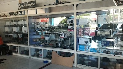 Electronics Store